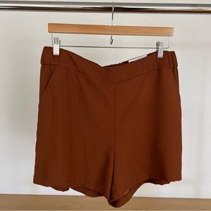 Nine West mid rise polyester shorts